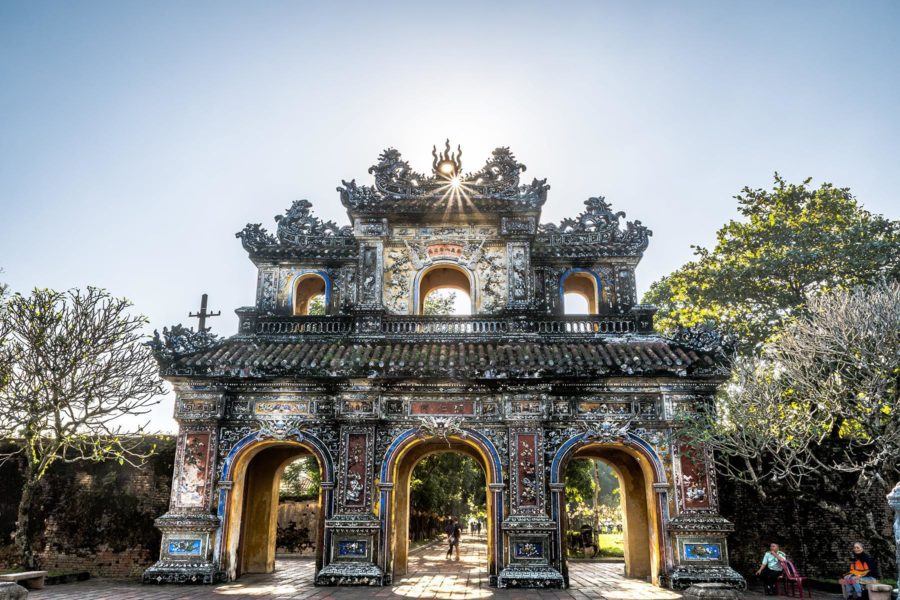Une des entrées de la citadelle, Hue, Vietnam