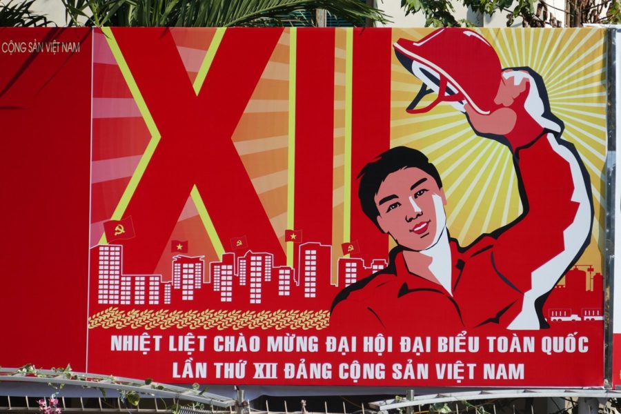 Panneau annoncant un congrès du Parti Communiste Vietnamien, Vietnam