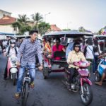 Trafic dans les rues de Phnom Penh