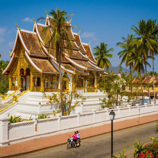 Vue extérieure d'un des beaux temples de Luang Prabang