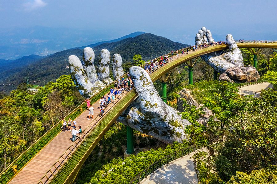 Pont doré de Ban Ha Hills, Vietnam