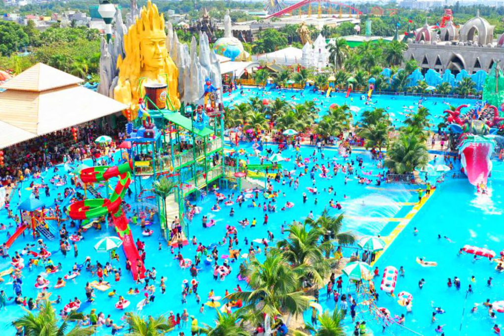 Piscine du Suoi Tien Cultural Amusement Park