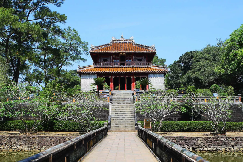 Le tombeau de Minh Mang, Hue